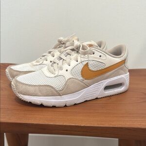 Nike Air Women's Sneakers in Cream and Gold